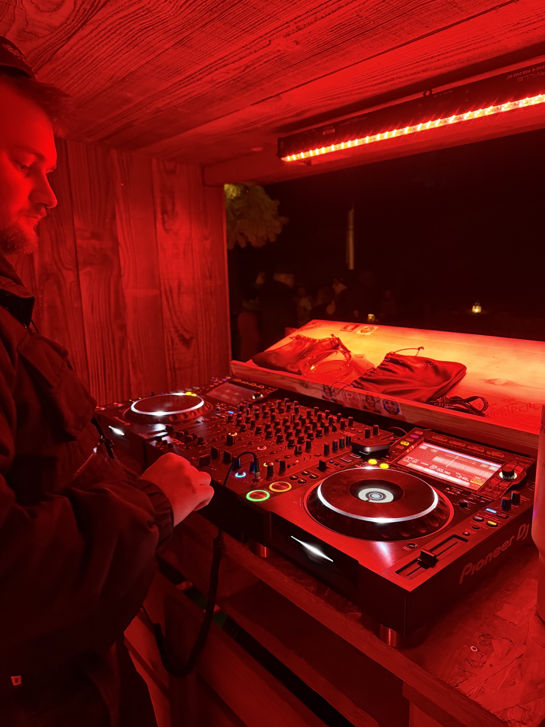 DJ Pult mit siwadj 1mb